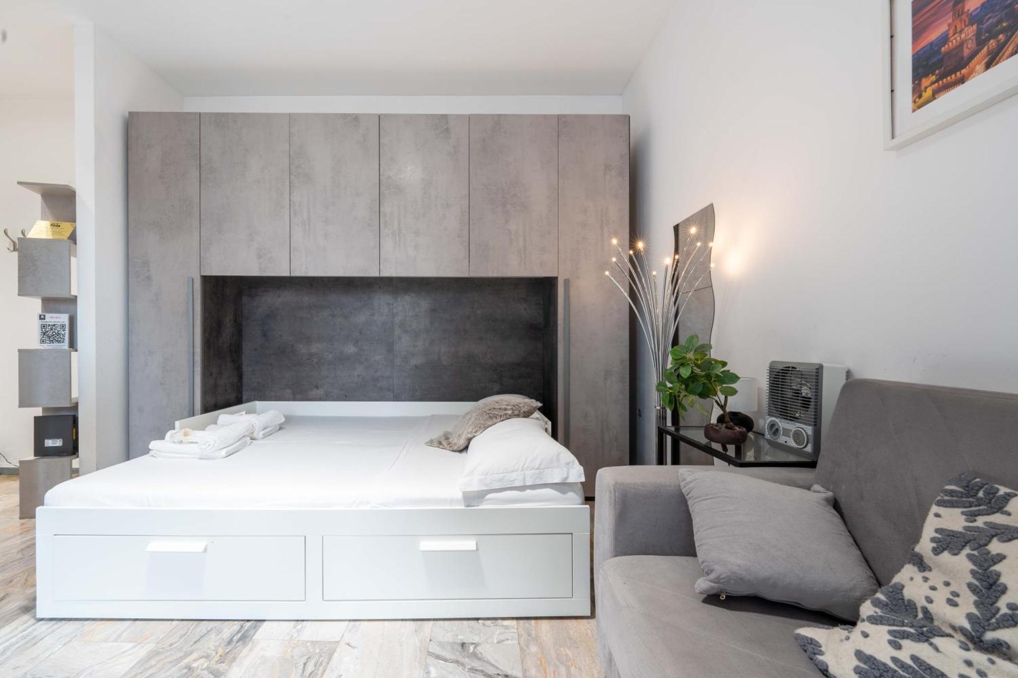 Appartement 12 Centro Parking Free Milan